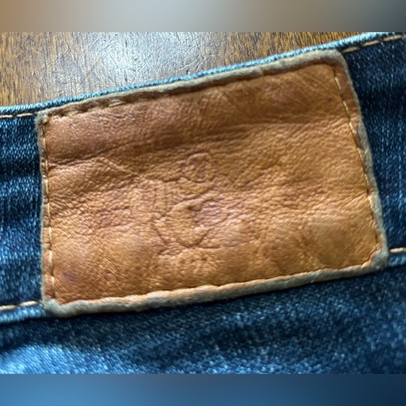 True Religion Dark Blue Mid Rise Boot Cut Jeans Size 27x30 - Picture 8 of 11